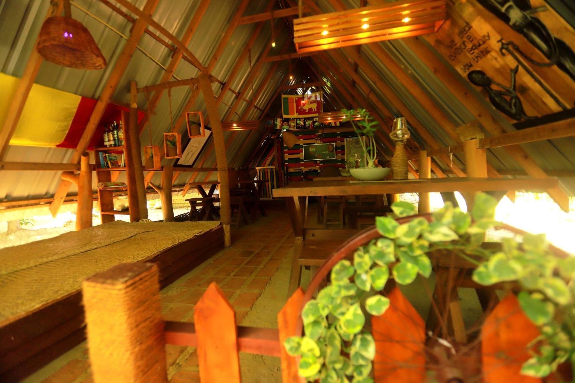Dinna Nature Hostel Sigiriya Exterior foto
